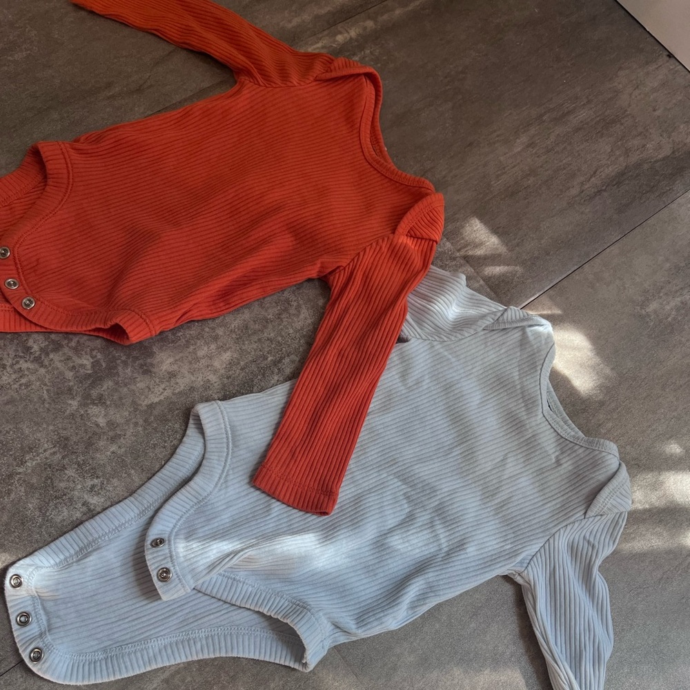 Old Navy 3-6M Ribbed Onesie